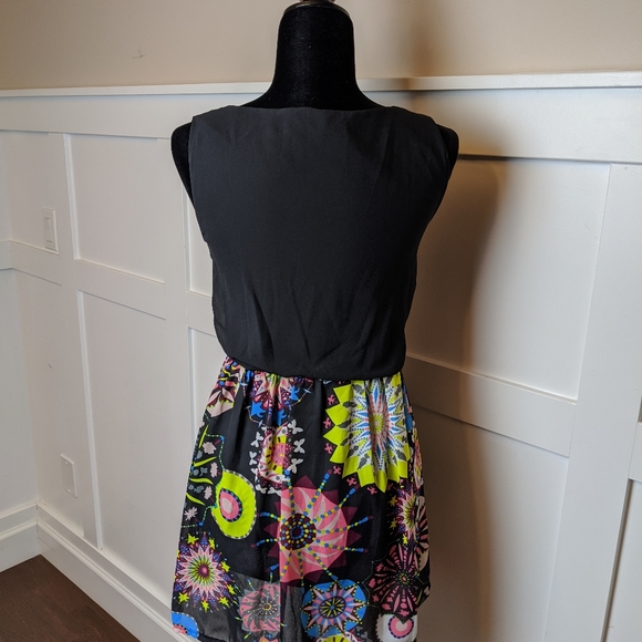 Fashion dress - Picture 5 of 5